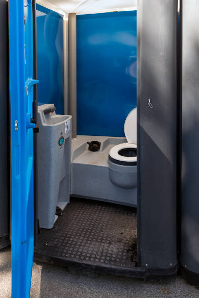 Best Porta potty delivery and setup  in Bloomer, WI