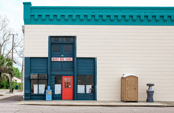 Best Portable toilet rental cost  in Bloomer, WI